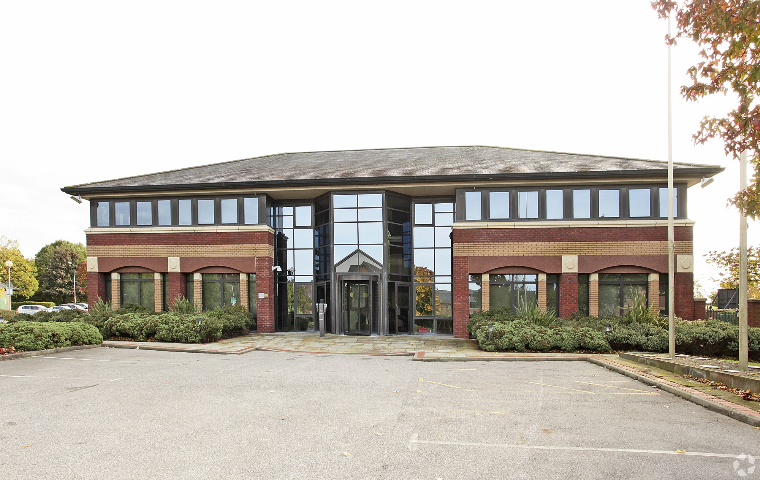 HURSTWOOD HOLDINGS ACQUIRES SECOND MAJOR OFFICE BUILDING ON CHESTER BUSINESS PARK